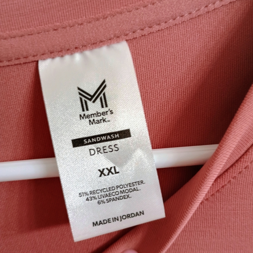 Mauve Women's Top With Pockets. - Picture 3 of 7